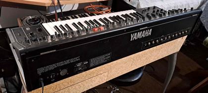 Yamaha-CS30